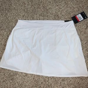 NWT Nike White Dri-Fit Flex Skirt